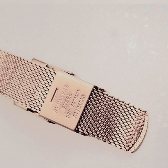 NWOT SKAGEN ROSE GOLD WATCH, w/ SWAROVSKI CRYSTALS, MODEL NO. SKW2665 - Picture 16 of 16